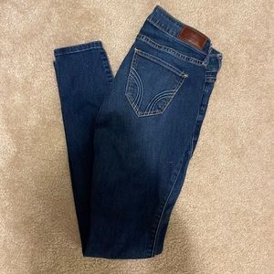 Size 0 regular Hollister skinny jeans